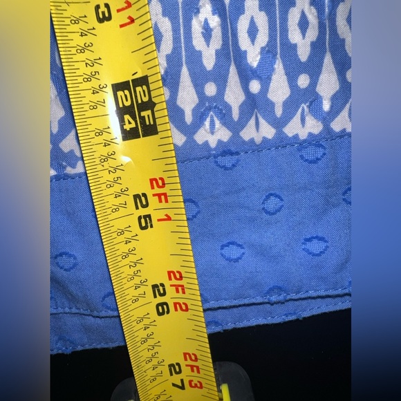 Zac & Rachel brand Blue & White Boho Style Blouse Size Medium EUC - Picture 6 of 6